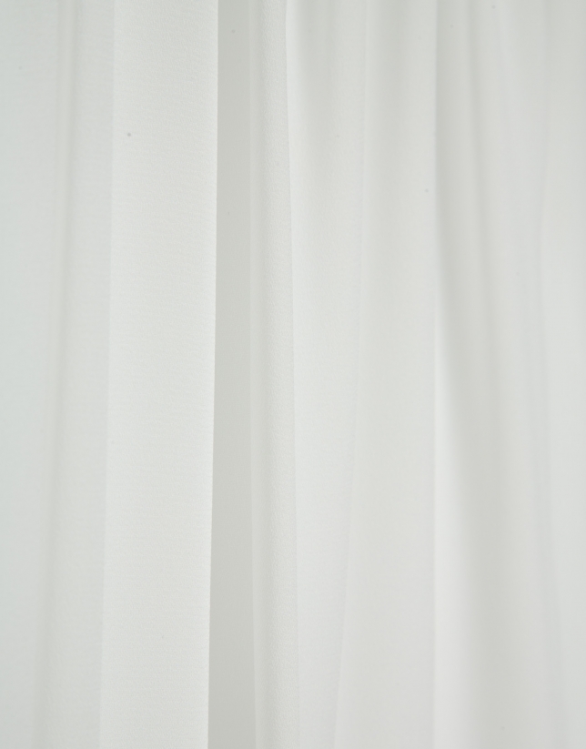Sleeveless puffed blouse in ecru crepe