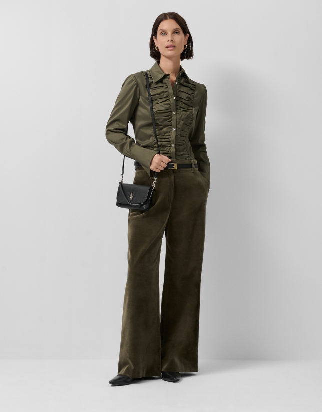 Camisa con pechera drapeada verde oscuro