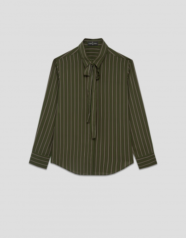 Camisa listas verdes con lazada en cuello