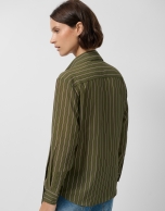 Camisa listas verdes con lazada en cuello