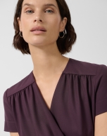 Burgundy short-sleeved wrap midi dress