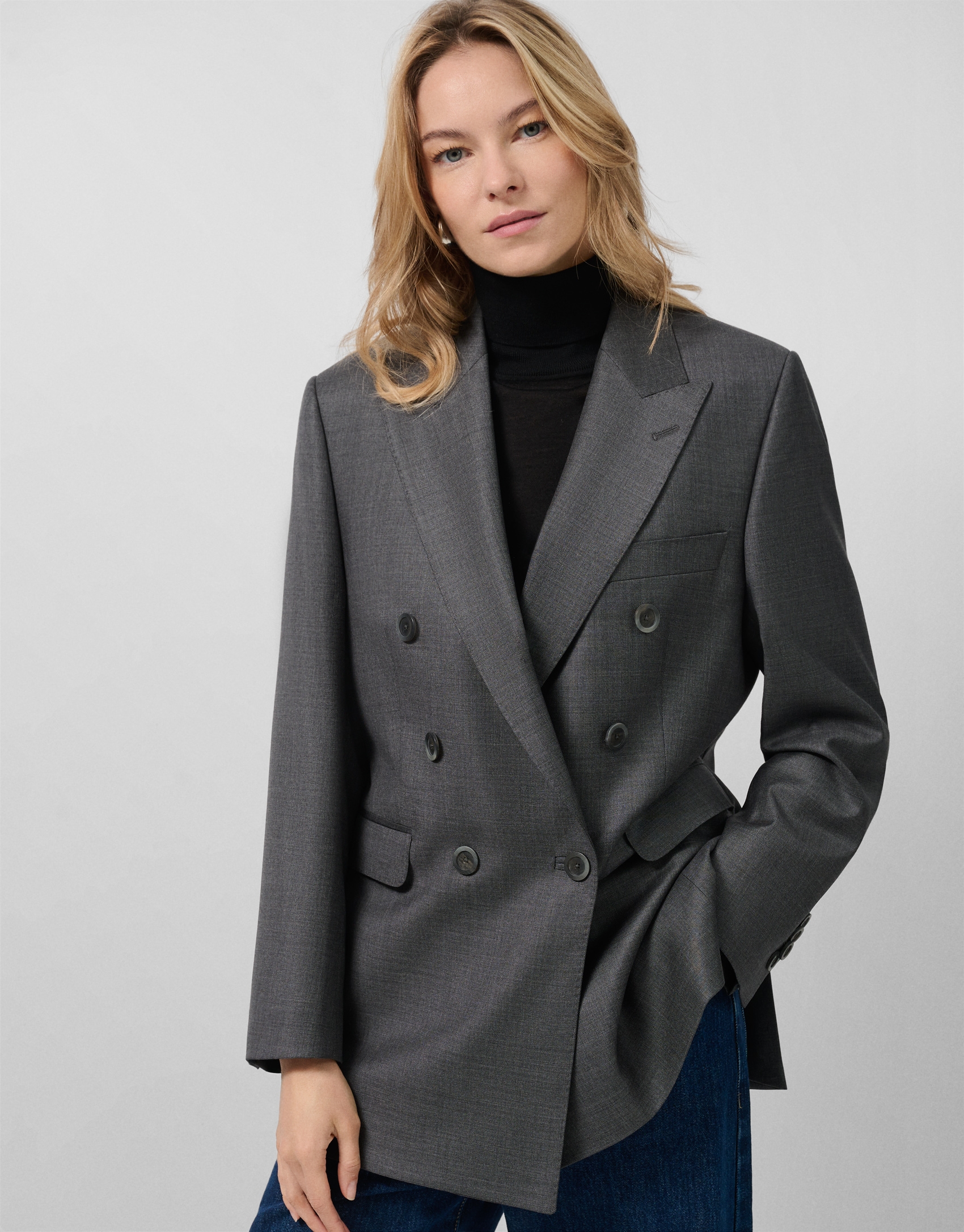 Americana cruzada en lana fr&iacute;a lana gris