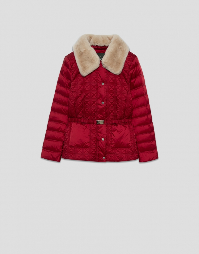 Red quilted short down jacket with fur collar