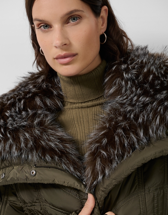 Short fitted hunting green jacket