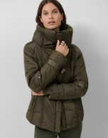 Short fitted hunting green jacket