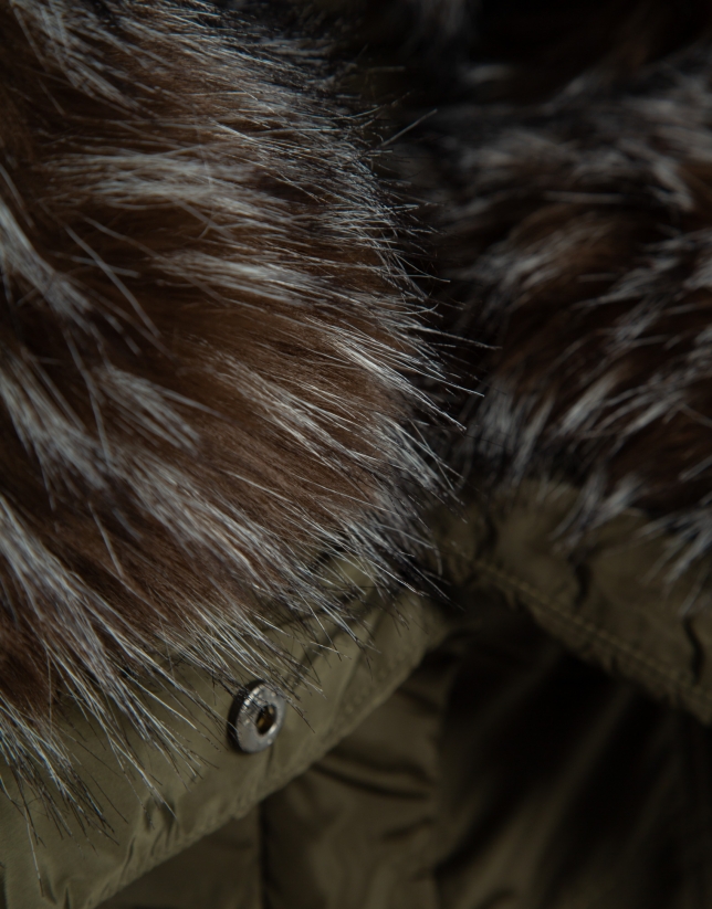 Short fitted hunting green jacket
