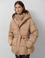 Camel short down jacket with hood