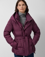 Aubergine short down jacket with hood