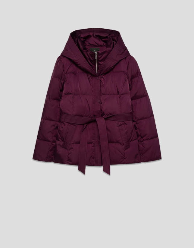 Aubergine short down jacket with hood