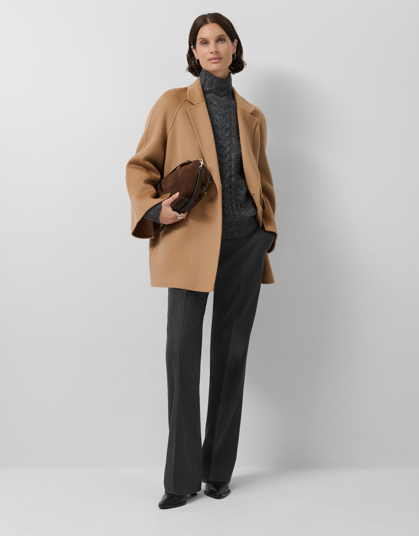Camel double-faced three-quarter length short coat