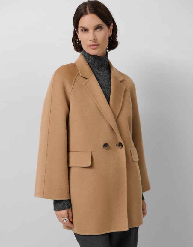 Camel double-faced three-quarter length short coat