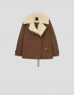 Chaquetón algodón marrón con interior acolchado