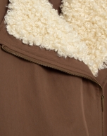 Chaquetón algodón marrón con interior acolchado