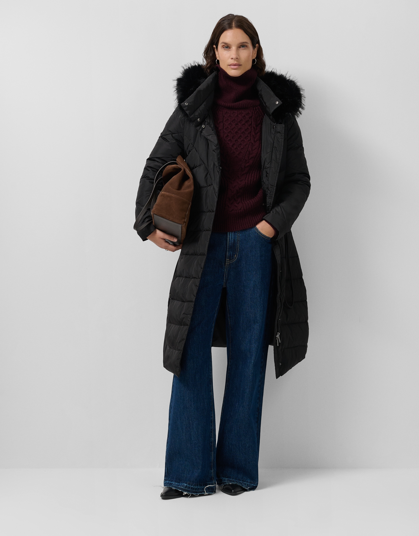 Long black down jacket with removable hood and faux fur