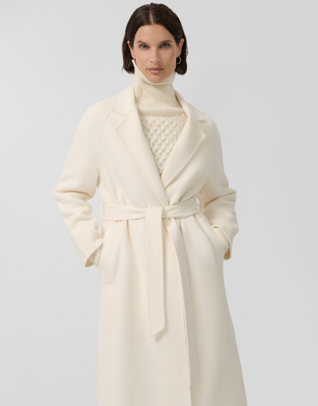Long coat in white double-sided cloth