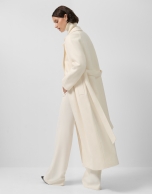 Long coat in white double-sided cloth