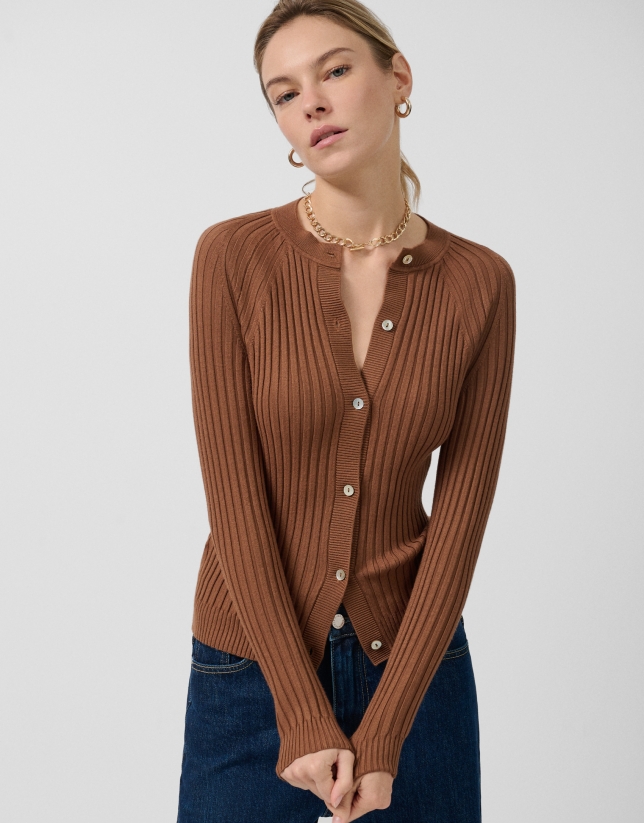 Brown fine ribbed knit jacket