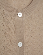 Chaqueta punto lana espiga calada beige