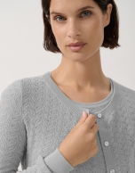 Chaqueta punto lana espiga calada gris