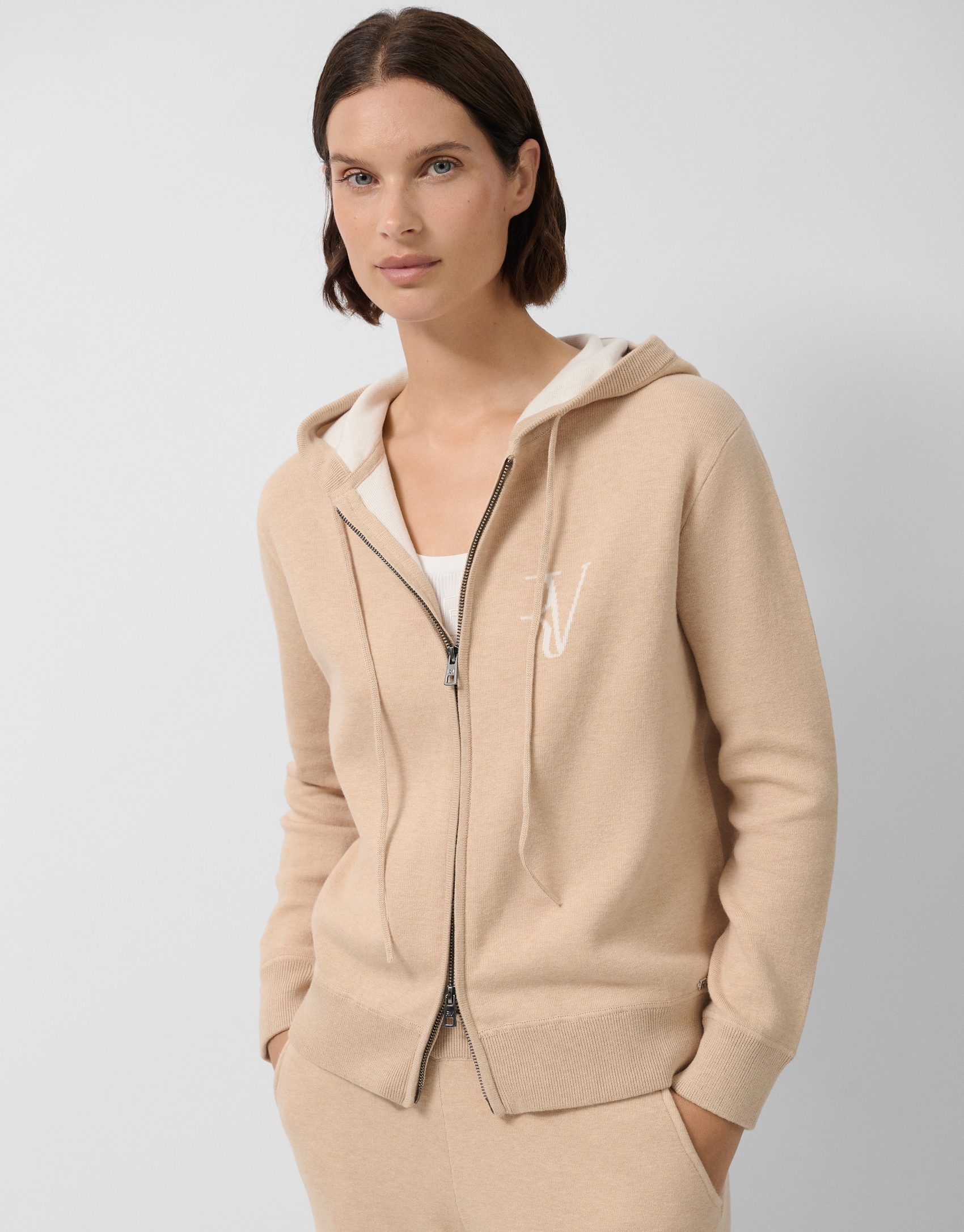 Chaqueta sudadera punto tricotado beige con jacquard RV