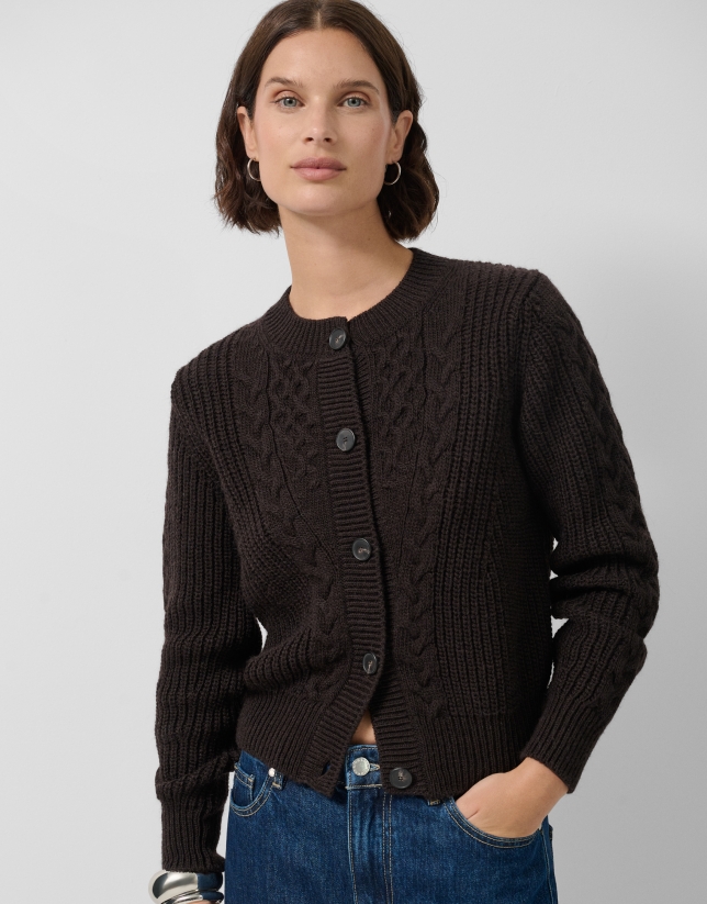 Chaqueta punto grueso tricotado marrón