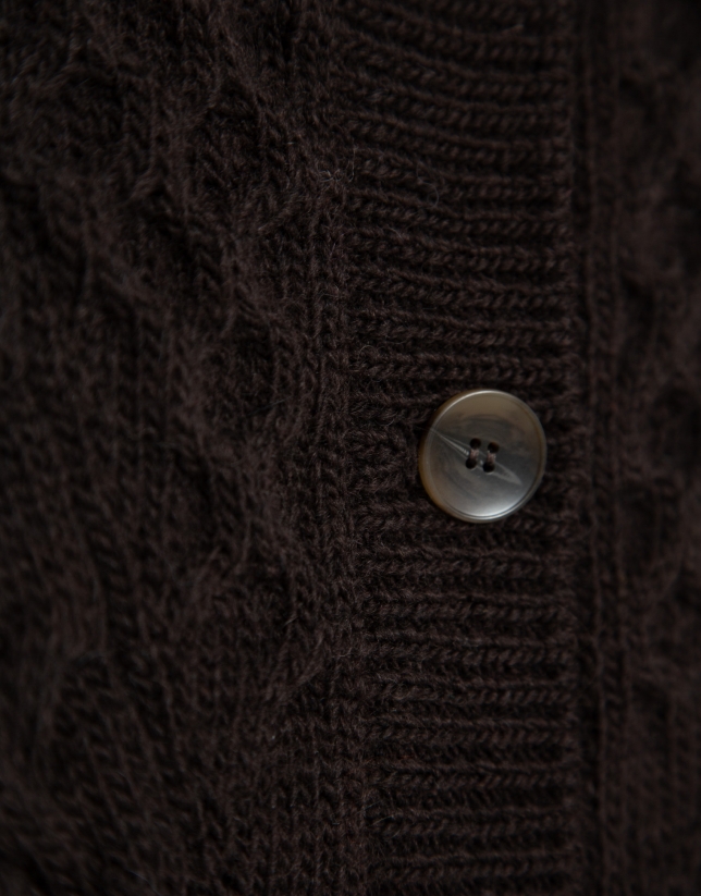 Brown thick knitted jacket