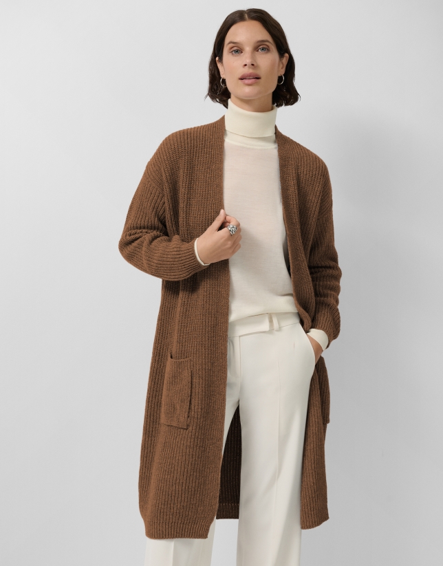 Chaqueta larga punto grueso beige