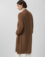 Chaqueta larga punto grueso beige