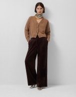 Beige thick knit jacket