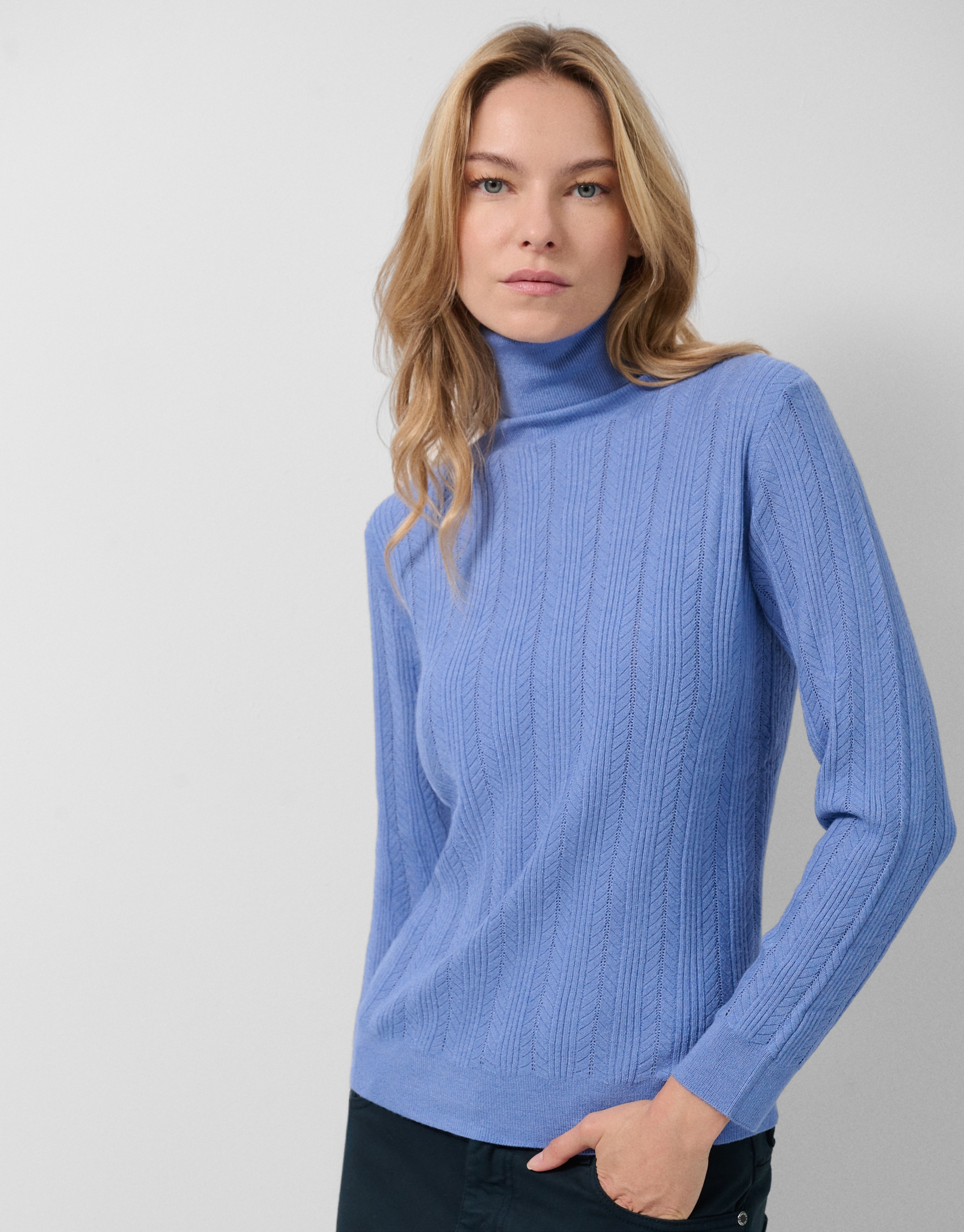 Blue herringbone and ribbed sweater