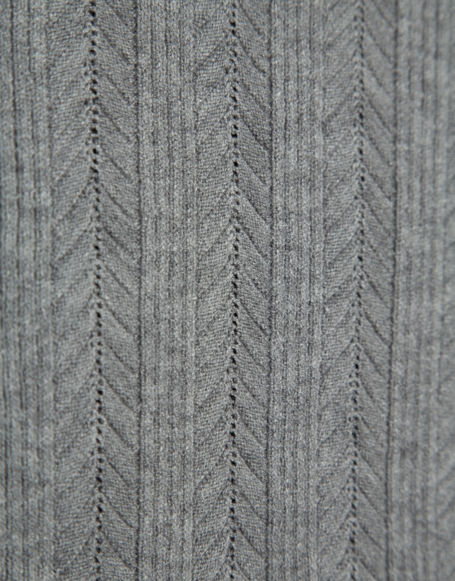 Grey herringbone and ribbed sweater