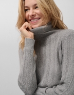 Grey herringbone and ribbed sweater