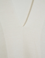 Ecru fine gauge wool V-neck sweater