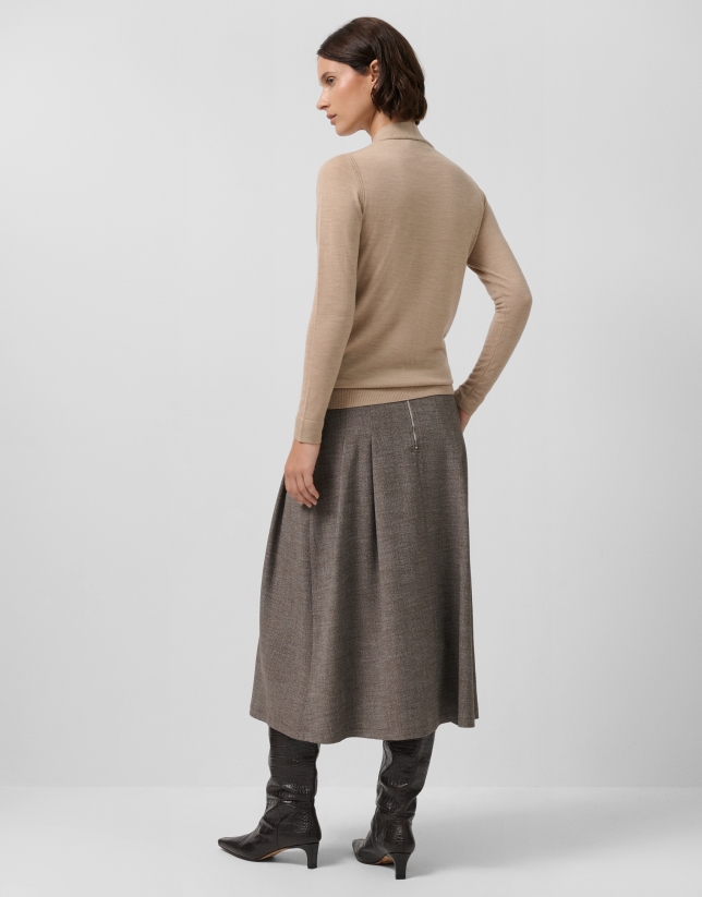 Jersey escote pico lana galga fina beige
