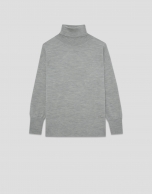 Jersey cuello cisne en punto fino de lana gris
