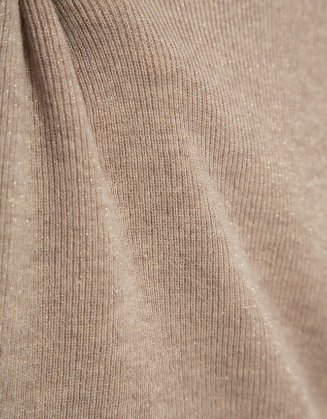 Jersey cuello cisne lana y seda beige con lúrex