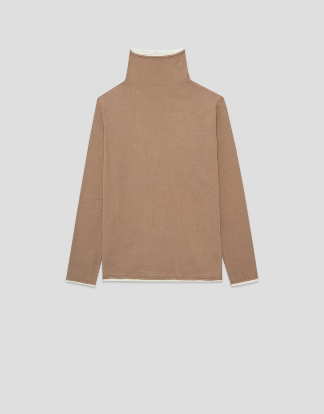 Jersey cuello chimenea doble remate cámel