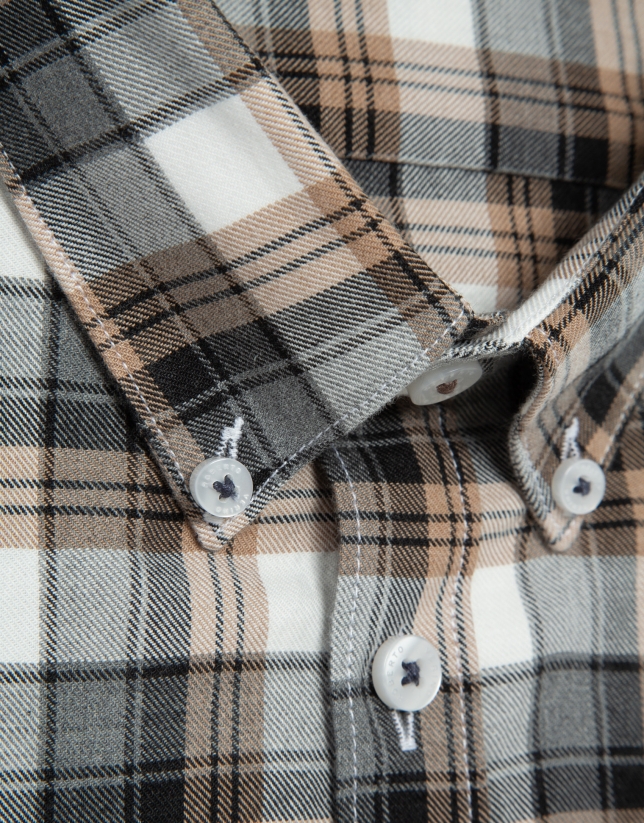 Camisa sport regular cuadros grises/naturales