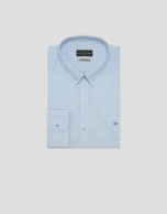 Camisa sport slim blanca estampado azul