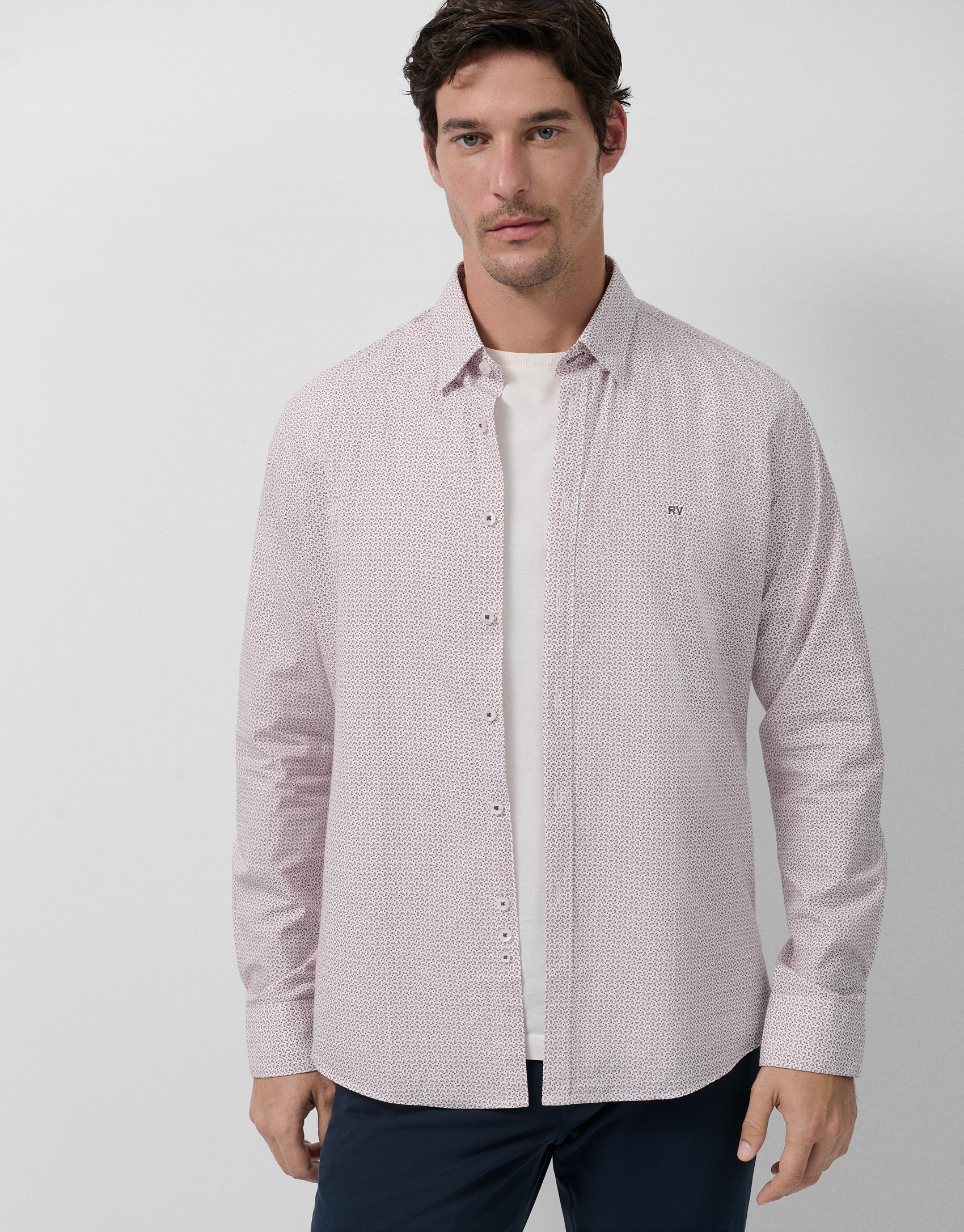 Camisa sport slim ciruela estampado cachemires ciruela