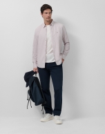 Camisa sport slim ciruela estampado cachemires ciruela