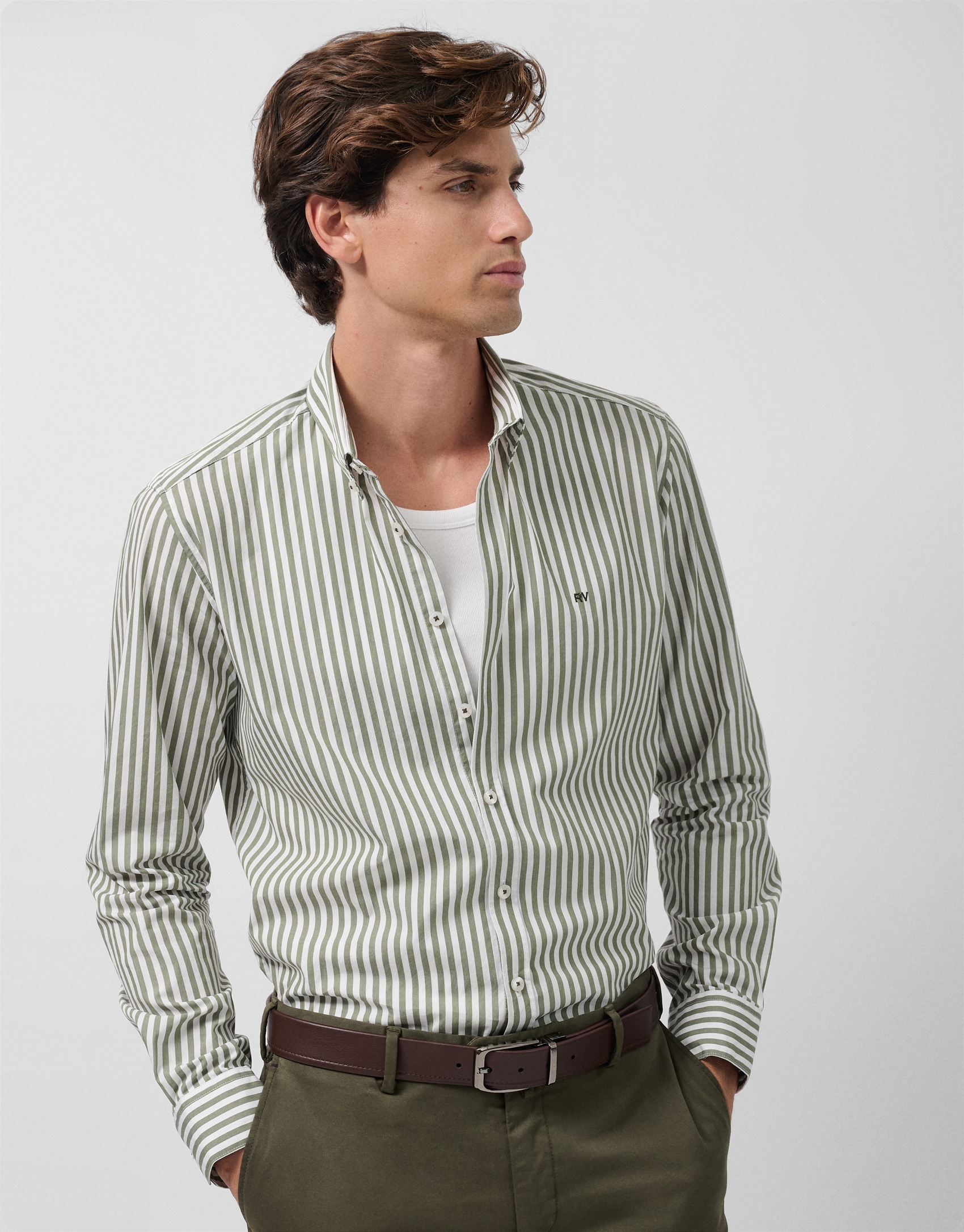 Slim fit cotton striped sport shirt in white/khaki