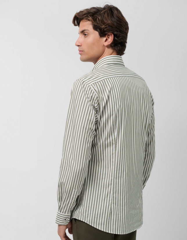 Slim fit cotton striped sport shirt in white/khaki