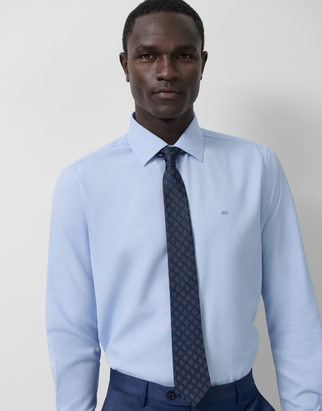 Camisa sport slim fit estructura celeste/blanco