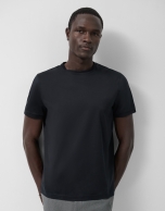 Black mercerized t-shirt