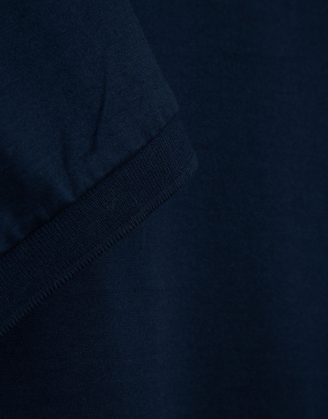 Navy blue mercerized t-shirt