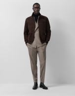 Chaqueta acolchada de ante marr&oacute;n