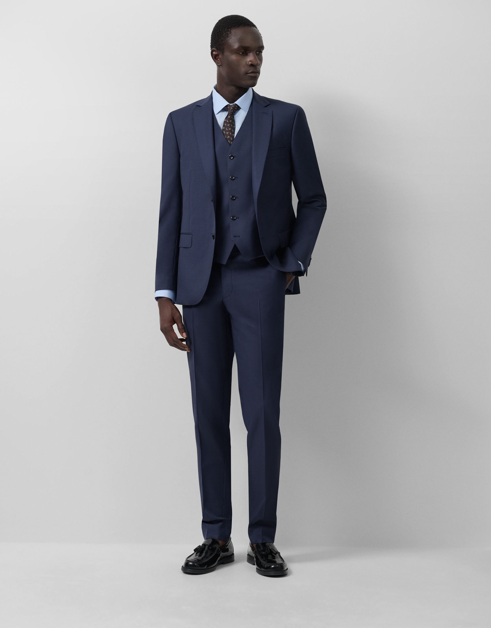 Slim fit half canvas suit in plain navy blue