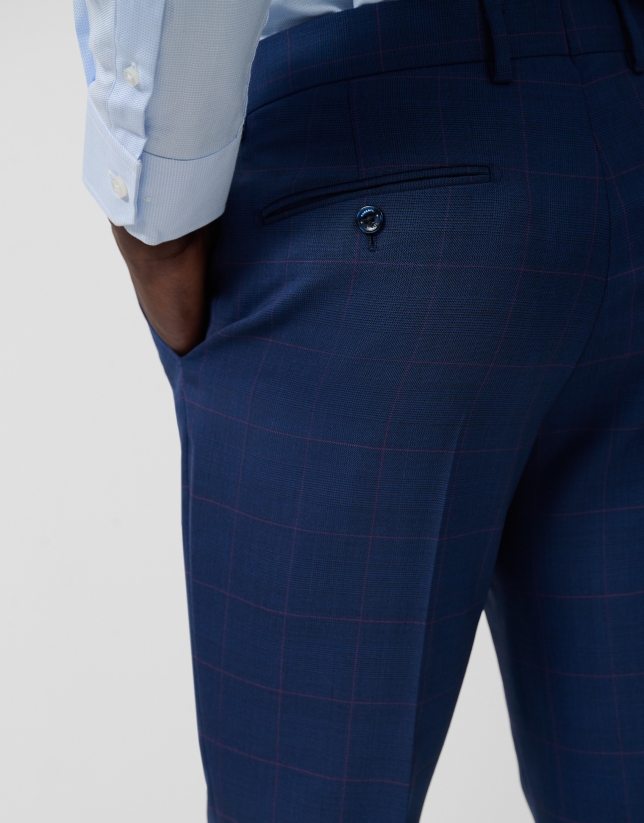 Traje half canvas slim fit cuadro azul perfil rosa