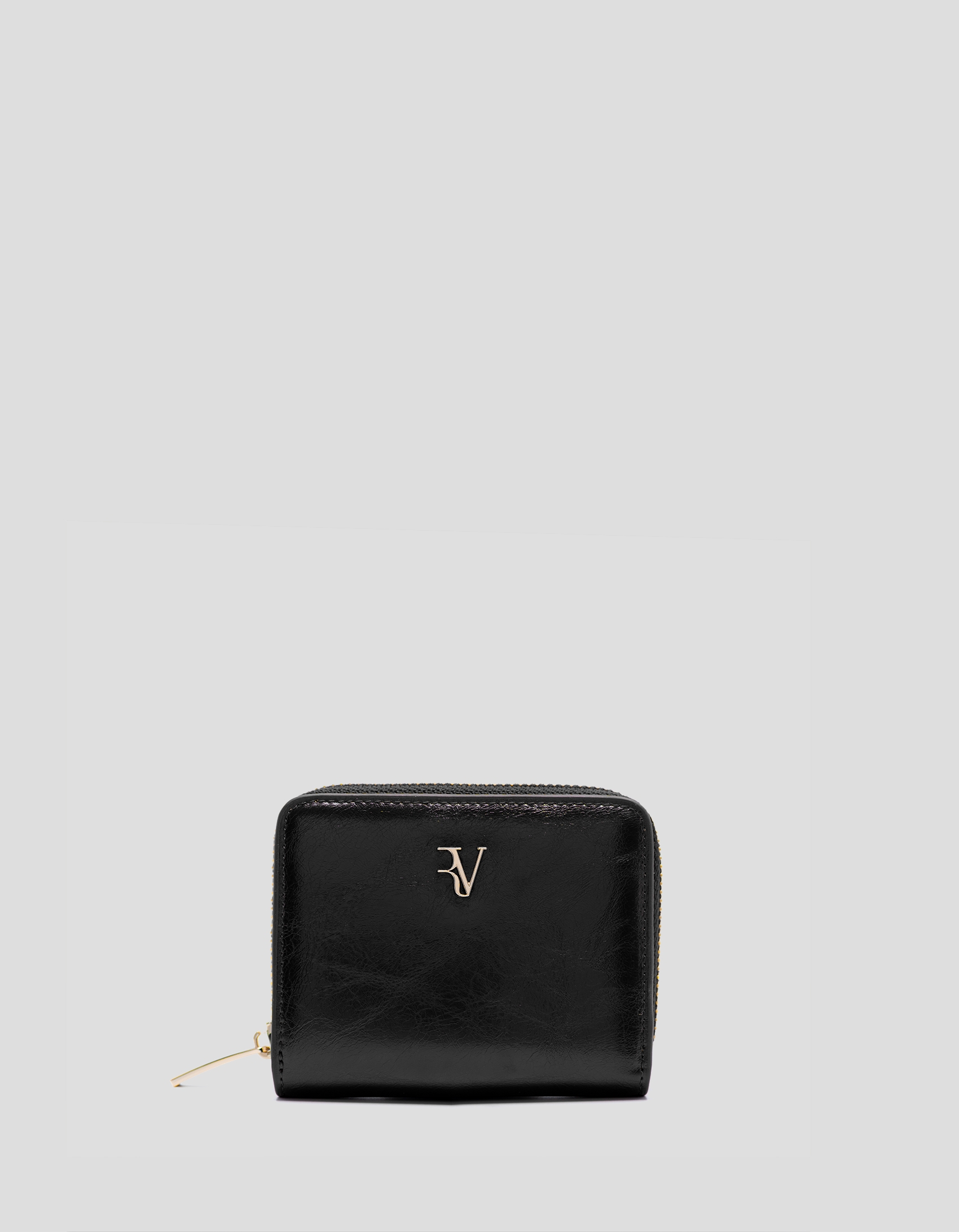 Margot zipper wallet in black crackled leather